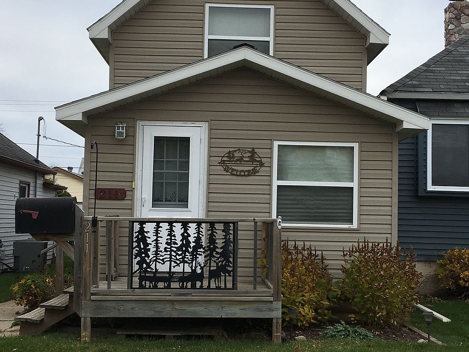 211 2nd Street 