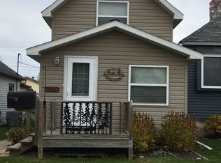 211 2nd St, Nashwauk, MN 55769