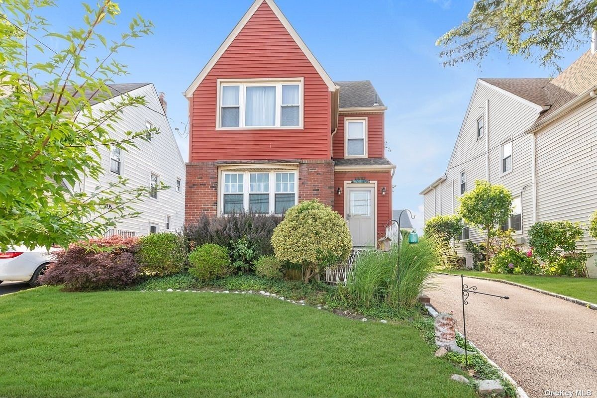 79 Amherst Road, Valley Stream, NY 11581 MLS 3490832 Zillow