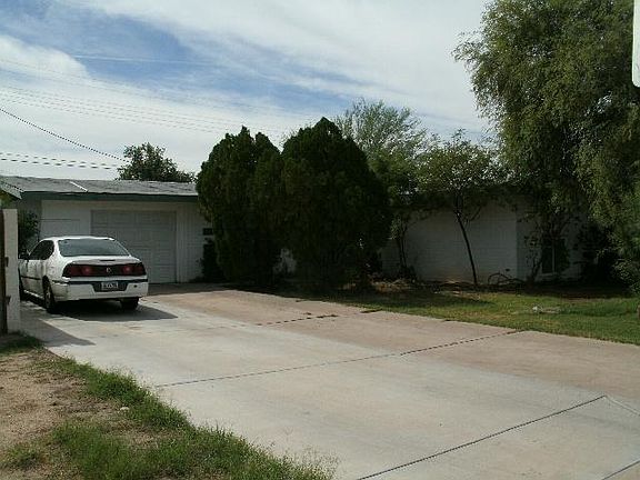 3rd image of 6111 W Indianola Ave