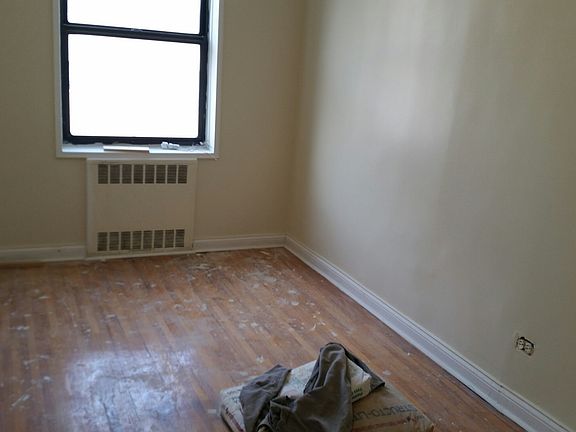 5th image of 520 E 21st St APT 3A