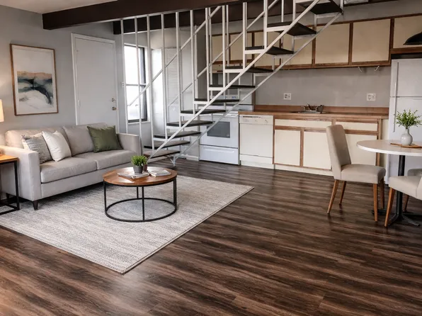 The Extra Mile LLC, 401 Garden Dr #469, Mechanicsburg, PA 17055