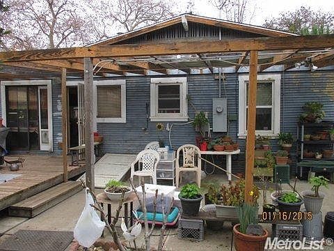 2nd image of 342 Yosemite Ave