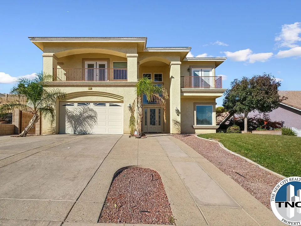 17998 Vista Point Dr
