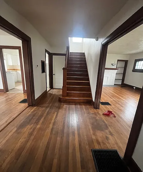 1821 W Grand Ave — Photo 4