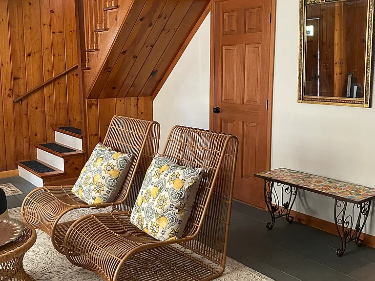 Den, sitting area first floor