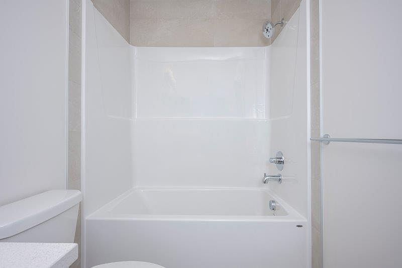 Calgary Townhouse for rent - 3 Bedrooms — photo 30