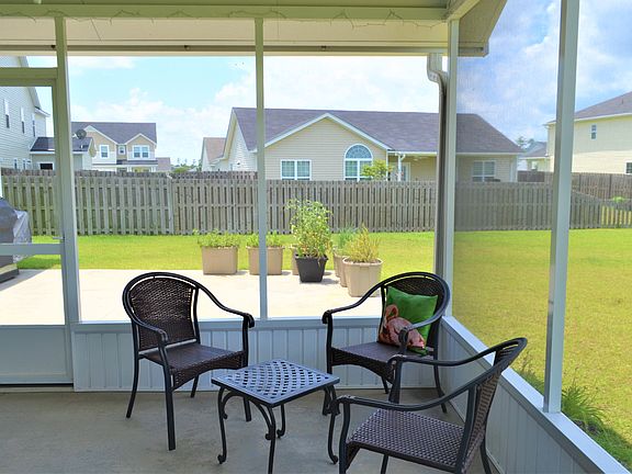 Screened Porch and Patio