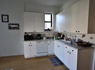 857 N Marshfield Ave #2F, Chicago, IL 60622