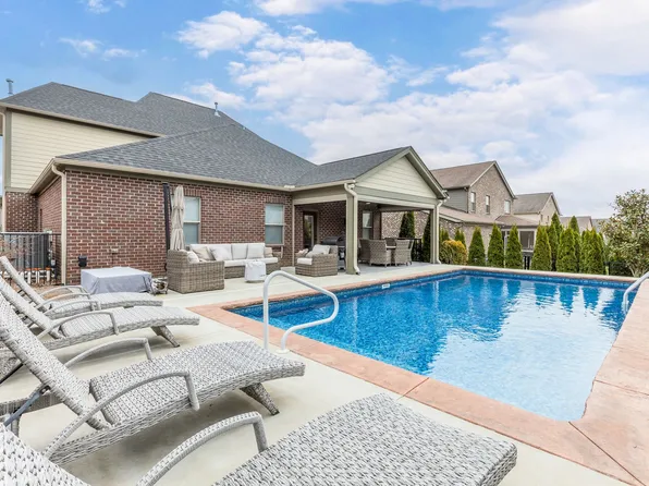 748 Fontwell Ln, Franklin, TN 37064