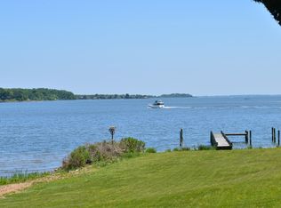 1553 Widows Mite Rd, Edgewater, MD 21037