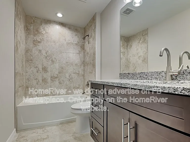 1730 NW 6th Pl — Photo 17