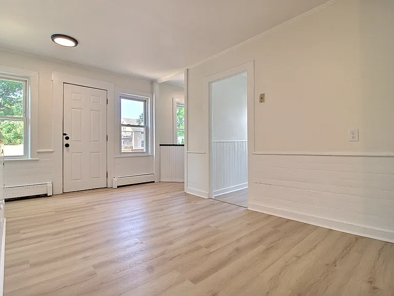 7 Palmer St #1 — Photo 5