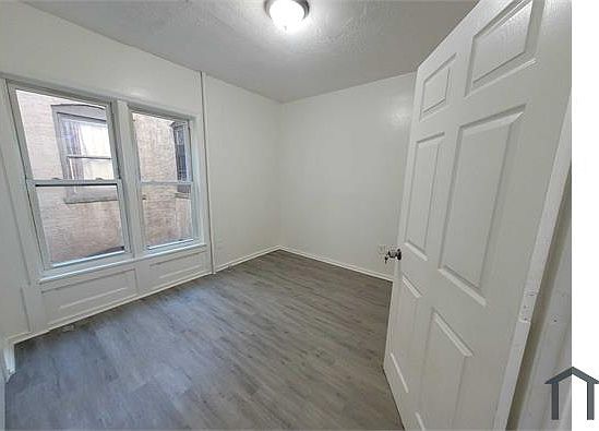 1st image of 238 S 3rd Ave APT 5