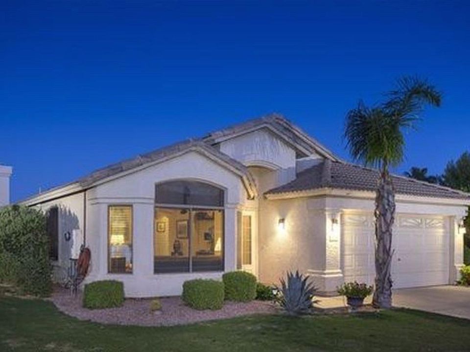 1st image of 4811 S Vista Pl