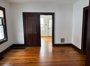 198-200 W Chestnut St, Kingston, NY 12401