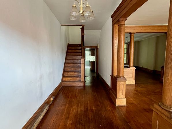 106 Pine St #2