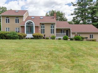 6 Birch Hill Rd, Salem, NH 03079