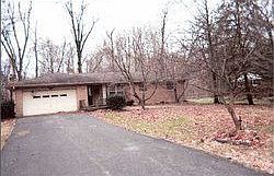2nd image of 10124 Orchard Park Dr W