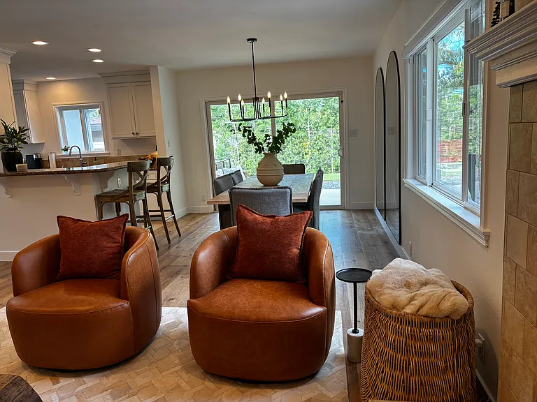 4410 Canoga Dr — Photo 60