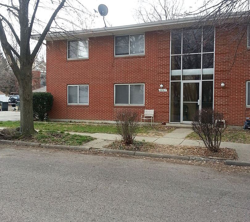 1st image of 2807 Lansing Dr APT 2