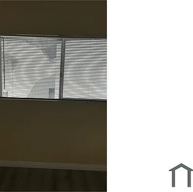 4 bed, 1299 sqft, $3,200 — Photo 4