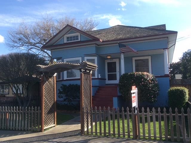 1st image of 520 Coe Ave