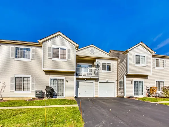 159 Braxton Ln, Aurora, IL 60504