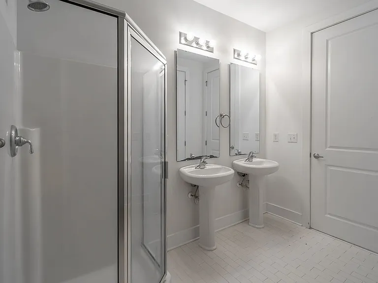 1101 W 1st St #208 — Photo 39