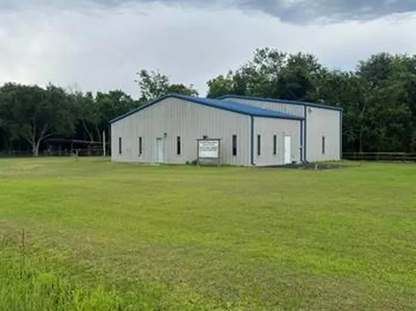 445 W Railroad Ave, China, TX 77613