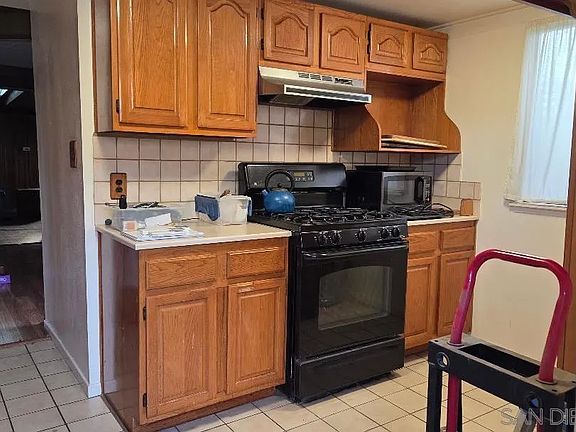 3rd image of 4535 Bannock Ave