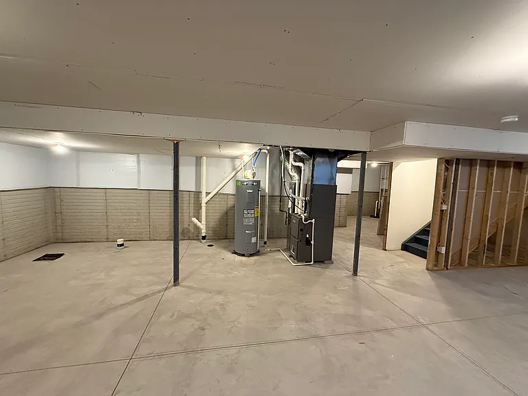 2932 Beechwood Dr — Photo 23