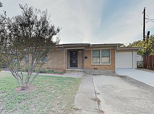 3012 Marys Ln, Fort Worth, TX 76116