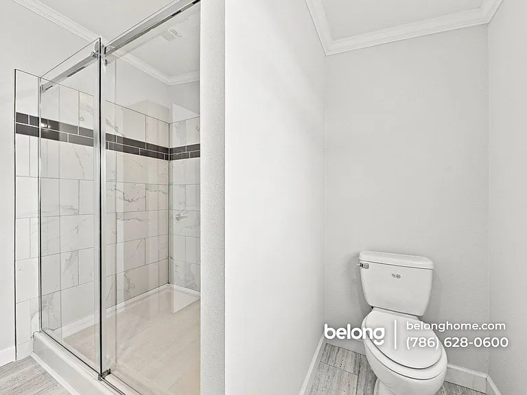 5211 SW 34th St — Photo 7
