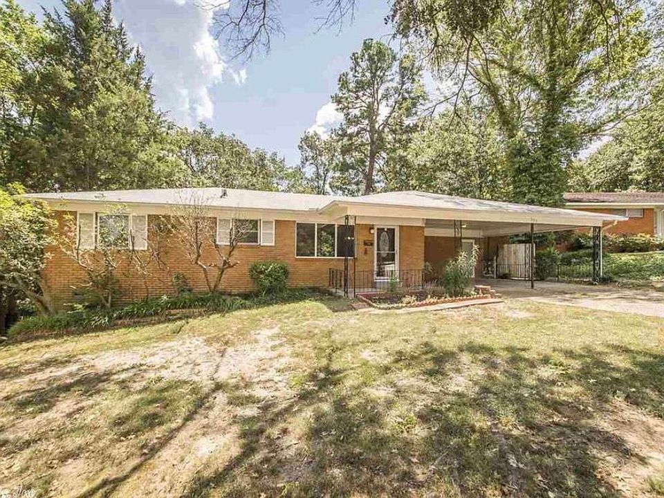 1st image of 209 Kingsrow Dr
