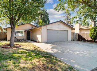 17118 N Waldby Ave, Friant, CA 93626