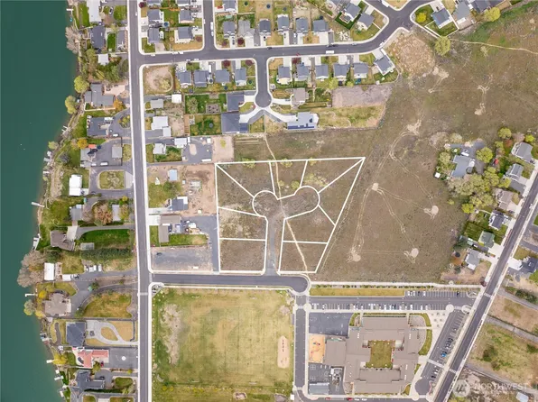 3934 W Muriel Lane, Moses Lake, WA 98837