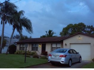 2268 SE Tiffany Ave, Port Saint Lucie, FL 34952