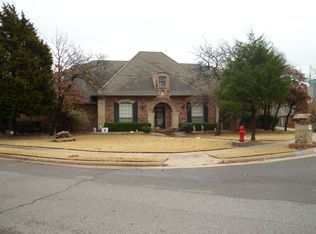 500 Hanover Dr, Edmond, OK 73034