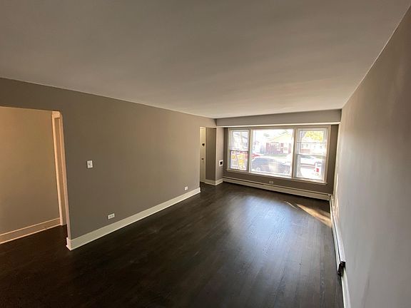 5th image of 5749 S Meade Ave #1