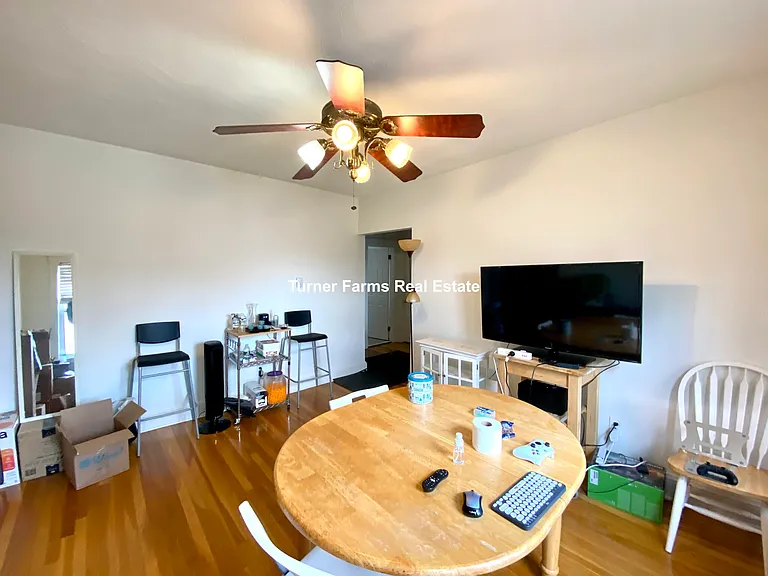 9 Arlington St #3A — Photo 5