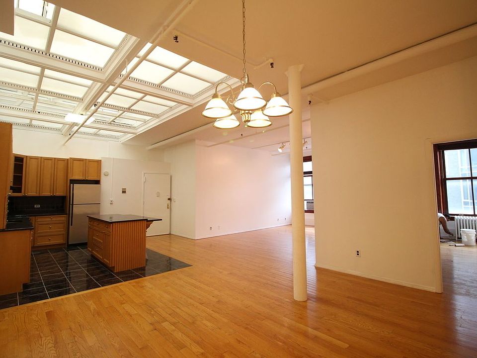 1st image of 101 W 18th St APT 5g