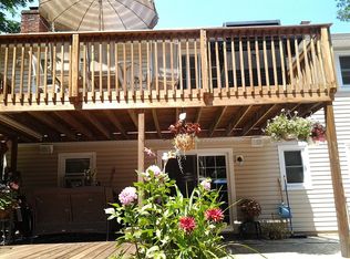 18 Phyllis Dr, Succasunna, NJ 07876