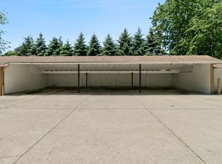 Lakeshore Apartments- New Baltimore, New Baltimore, MI 48047