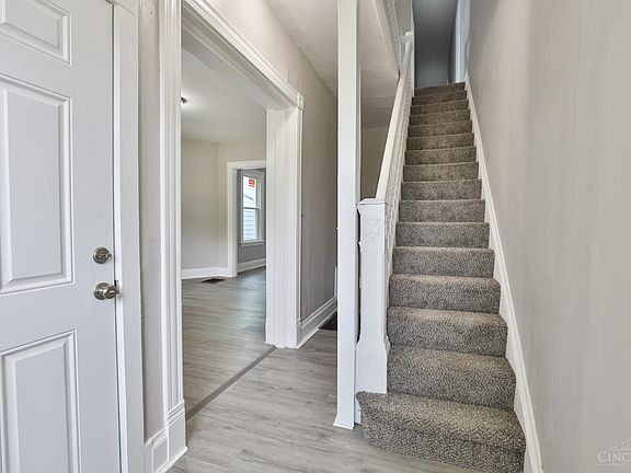 4th image of 1758 Brewster Ave