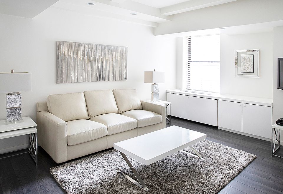 1st image of 150 W 51st St APT 718