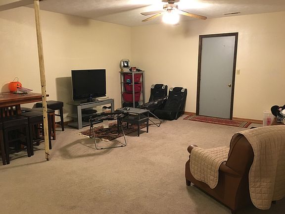 5th image of 7800 N Highway 281