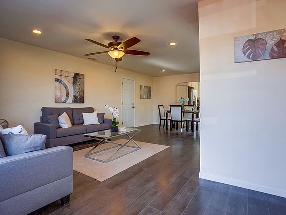 4th image of 8875 Belfast Cir