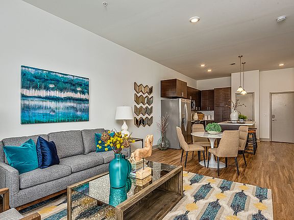 3rd image of 531 Grand Blvd #341
