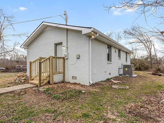 4th image of 7109 King Rd